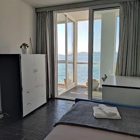 Holiday home Apartamento Encima Del Mar En Rua Canido 4 Vigo
