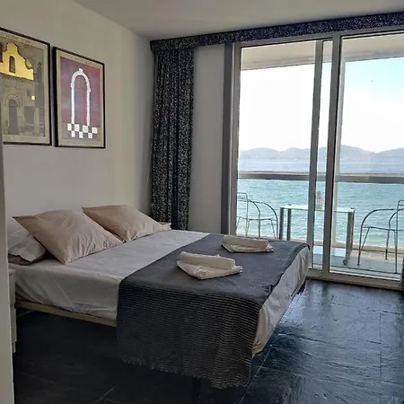 Apartamento Encima Del Mar En Rua Canido 4 *
